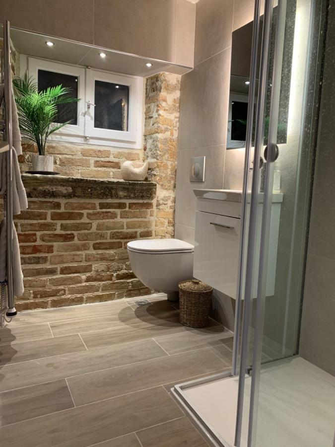 Prestige Old Town Apartment